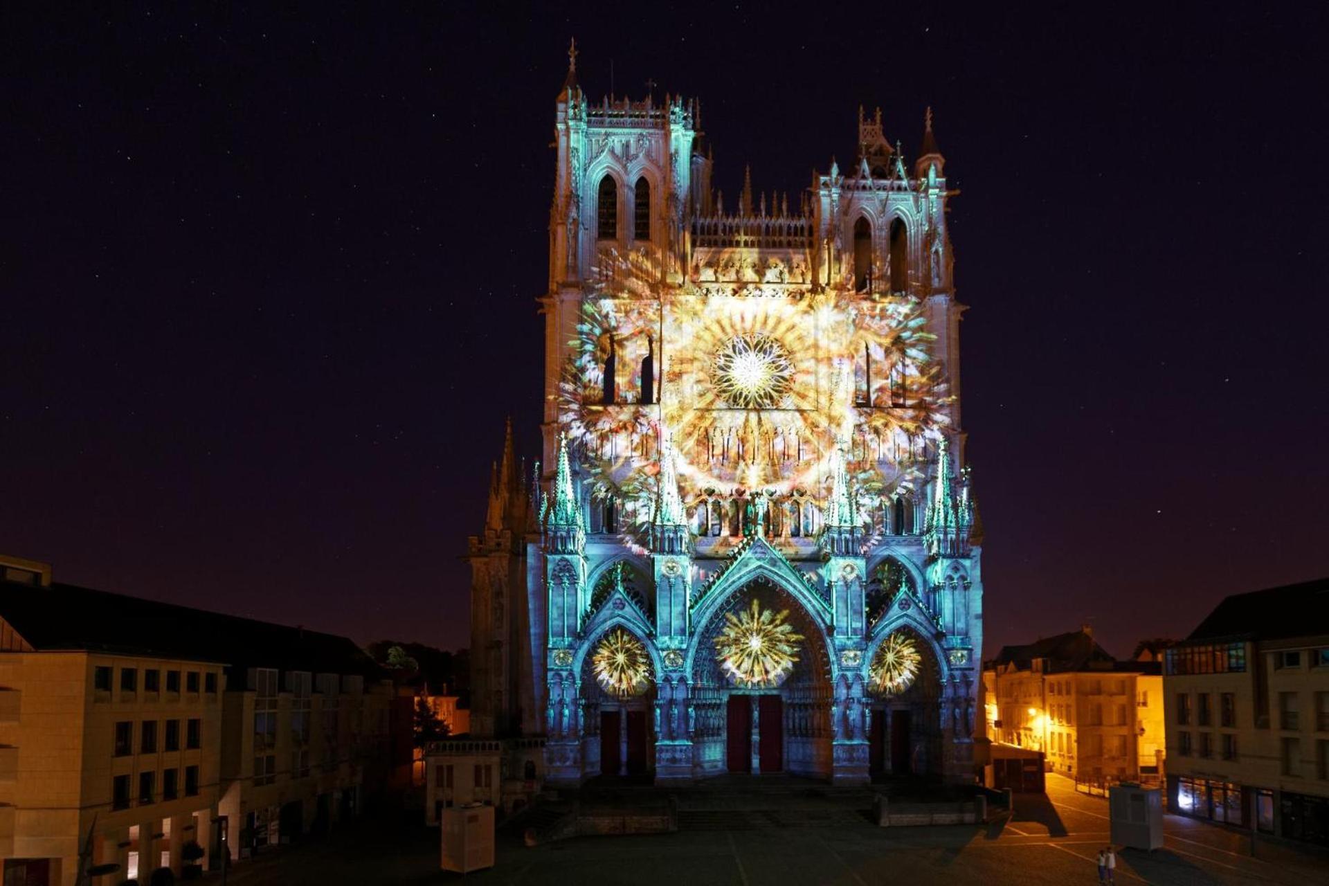 Maison Famille-Confort-Terrasse Jardin-Vue Cathedrale Amiens Zewnętrze zdjęcie